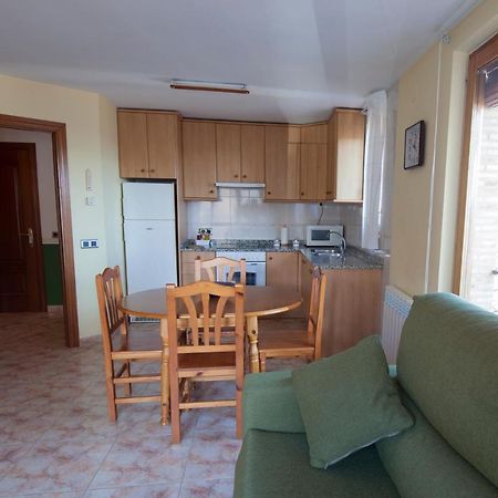 Apartamentos Prades Morella Bagian luar foto