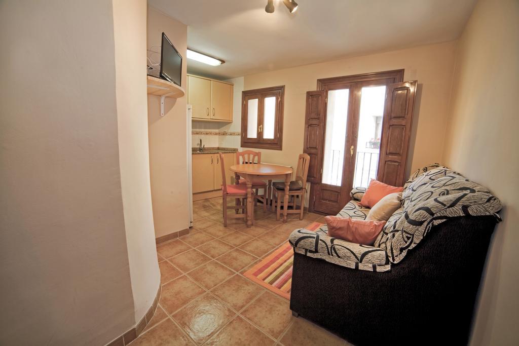 Apartamentos Prades Morella Ruang foto