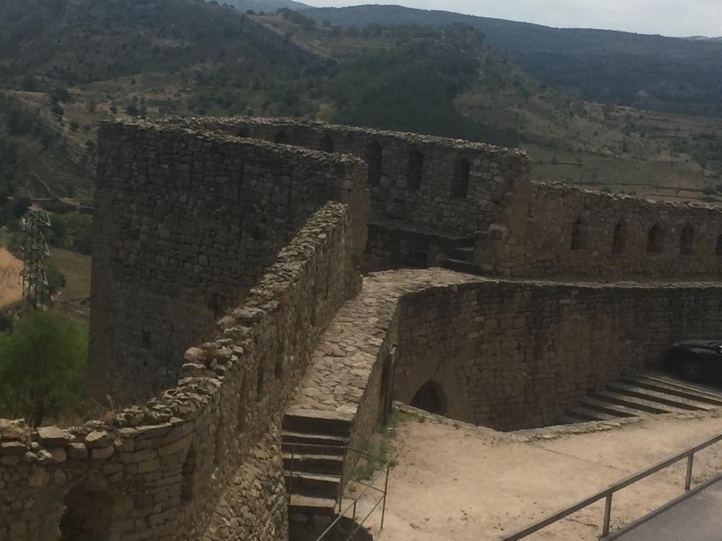 Apartamentos Prades Morella Bagian luar foto