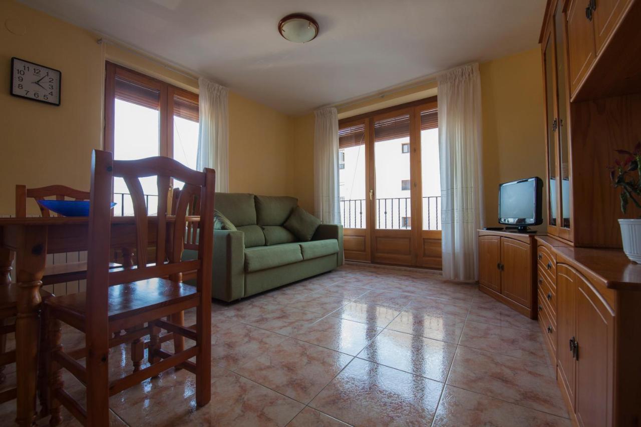 Apartamentos Prades Morella Bagian luar foto